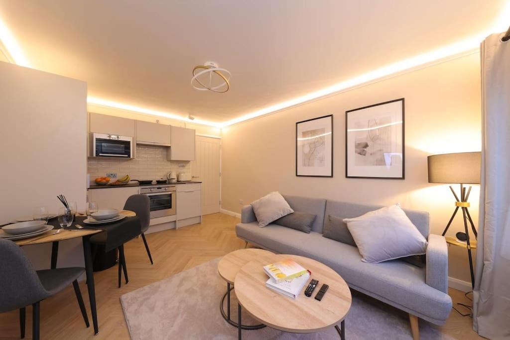 Riverside Serviced Apartments 런던 외부 사진